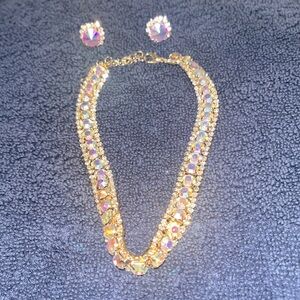 Necklace and earrings set